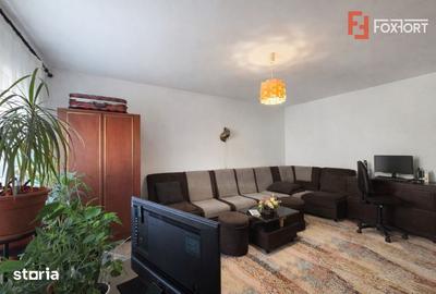 Apartament cu 2 camere decomandat, mobilat în Micălaca