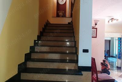 Casă cu 6 camere cu Teren 200 Mp în Central - 7