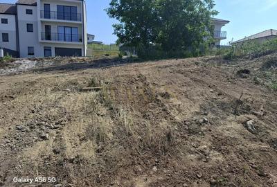 Teren Construcții intravilan de 516 mp, în Chinteni