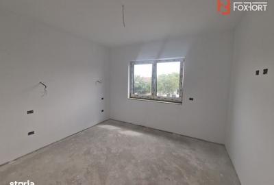 Casă cu 4 camere în Moșnița Nouă