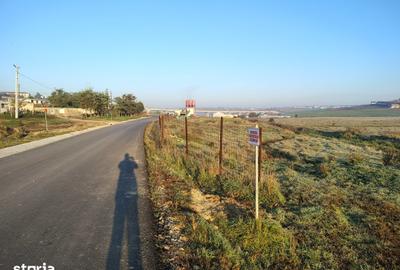 Teren de 450 mp, în Valea Adâncă