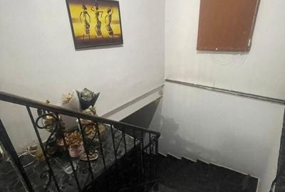 Casă cu 3 camere cu Teren 180 Mp în Calea București - 7