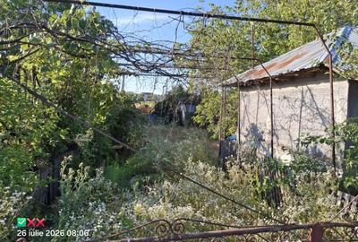 Teren de 1000 mp, în Vânătorii Mari