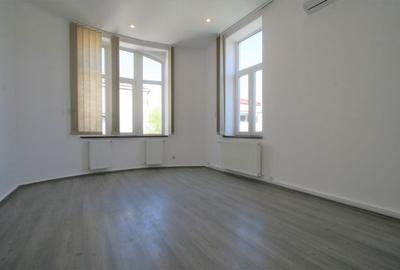 Casă cu 7 camere cu Canalizare în Dorobanți - 8