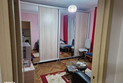 Apartament cu 3 camere decomandat în Tomis Mall - 10