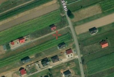 Teren de 700 mp, în Mitocu Dragomirnei