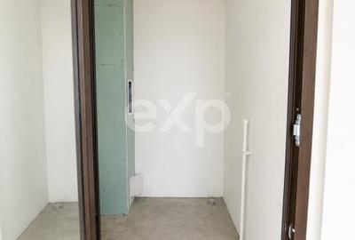 Casă individuală cu 11 camere cu Canalizare în Săcele - 16