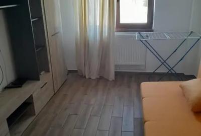 Garsonieră decomandată în Central - 5
