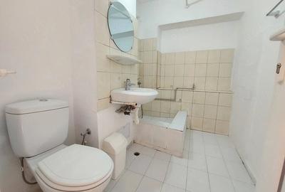 Casă cu 2 camere cu Teren 17 Mp în Centrul Istoric