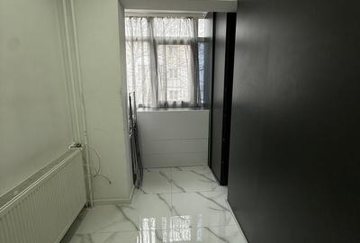 Apartament cu 2 camere semidecomandat în Malu Roșu