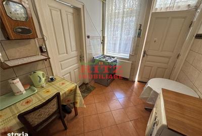 Casă cu 4 camere cu Teren 211 Mp în Orașul de Jos - 14