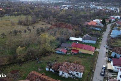 Casă cu 2 camere cu Teren 647 Mp în Lerești - 6