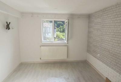 Casă cu 3 camere în Schei - 3
