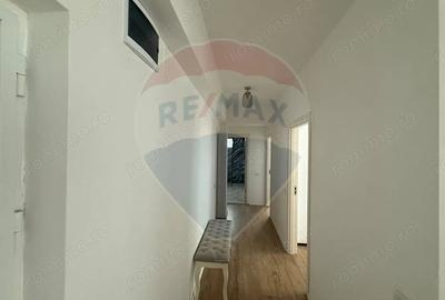 Apartament cu 3 camere decomandat în Nord - 1
