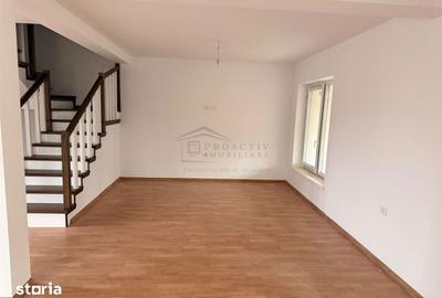 Casă cu 4 camere cu Teren 260 Mp în Ipotești - 1