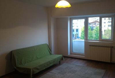 Garsonieră decomandată în Unirii