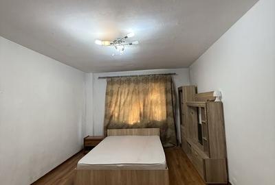Apartament cu 3 camere decomandat în Central - 4