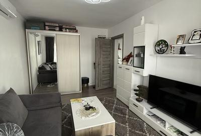 Apartament cu 2 camere decomandat în Rusu de Jos - 2