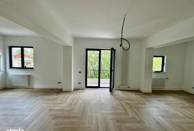 Casă cu 4 camere în Primăverii