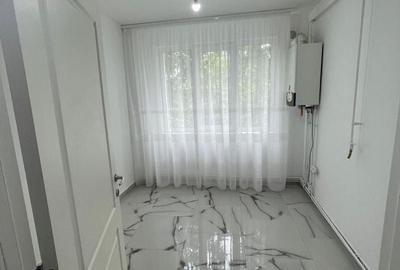 Apartament cu 3 camere decomandat în Alexandru cel Bun - 1
