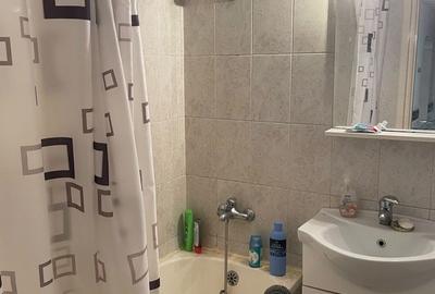 Apartament cu 2 camere decomandat în Cornișa - 7