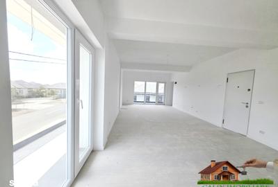 Spațiu comercial, de 50 mp, în Valea Adâncă
