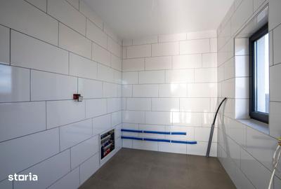 Casă cu 4 camere cu Teren 592 Mp în Oșorhei - 2
