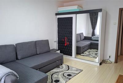 Garsonieră decomandată, mobilată în Basarabia