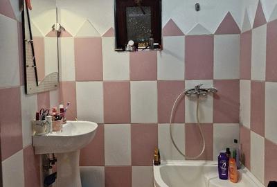 Apartament cu 3 camere decomandat în Central - 3