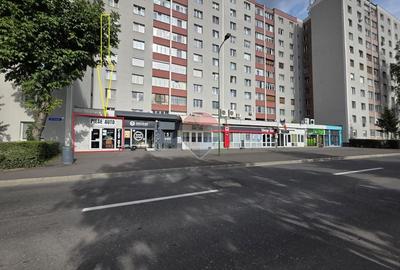 Spațiu comercial, de 30 mp, în Noua