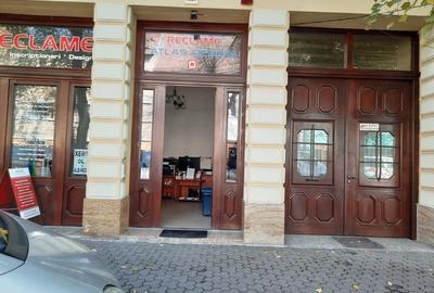 Casă individuală cu 16 camere cu Teren 457 Mp în Central - 2
