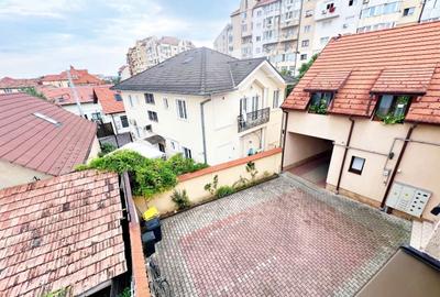 Apartament cu 2 camere decomandat în Tineretului