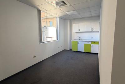 Spațiu comercial, de 148 mp, în Florilor - 7
