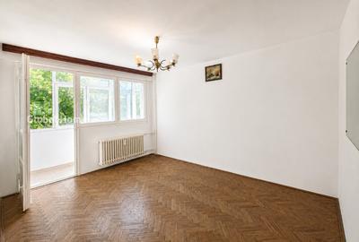 Apartament cu 2 camere decomandat în Drumul Taberei