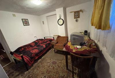 Apartament cu 3 camere decomandat în Central - 1