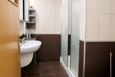 Apartament cu 3 camere în Văcăresti - 11