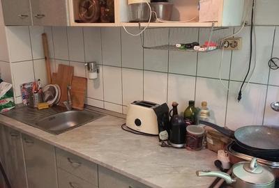 Apartament cu 3 camere semidecomandat în Drumul Taberei - 5