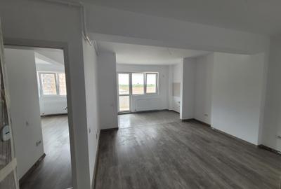 Apartament cu 2 camere semidecomandat în Apărătorii Patriei