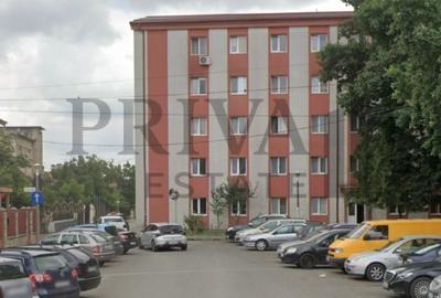 Apartament cu 2 camere semidecomandat în Fratelia