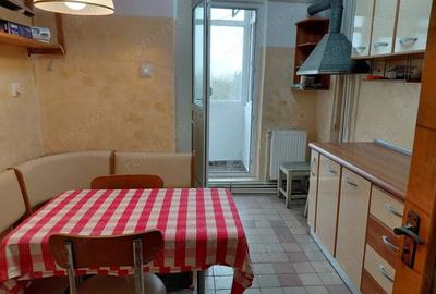 Apartament cu 2 camere decomandat în Mazepa 2 - 1