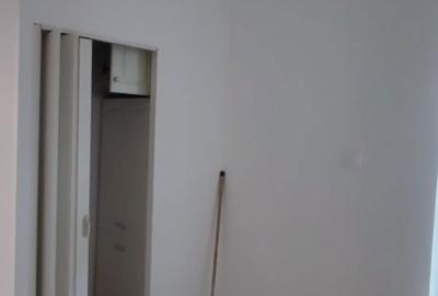 Spațiu comercial, de 38 mp, în Central - 3