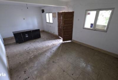 Casă cu 4 camere cu Teren 1444 Mp în Central - 6