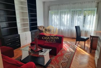 Apartament cu 3 camere decomandat, mobilat în Central
