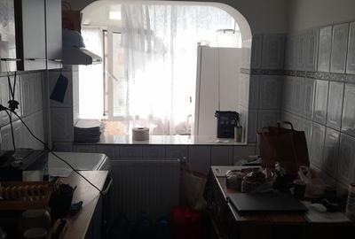 Apartament cu 2 camere semidecomandat în Micro 9 - 1