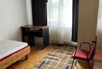 Apartament cu 3 camere semidecomandat, mobilat în Plopilor - 9