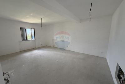 Casă individuală cu 5 camere cu Teren 3960 Mp în Lămotești - 11