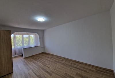 Apartament cu 2 camere decomandat, mobilat în Pantelimon