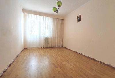 Apartament cu 2 camere semidecomandat în Trivale