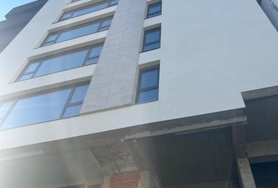 Apartament cu 3 camere decomandat în Dacia