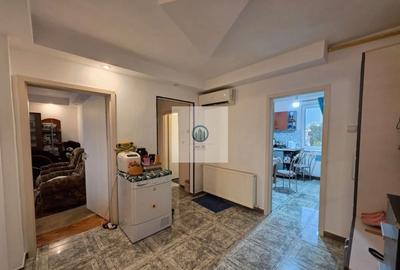 Apartament cu 3 camere în Central